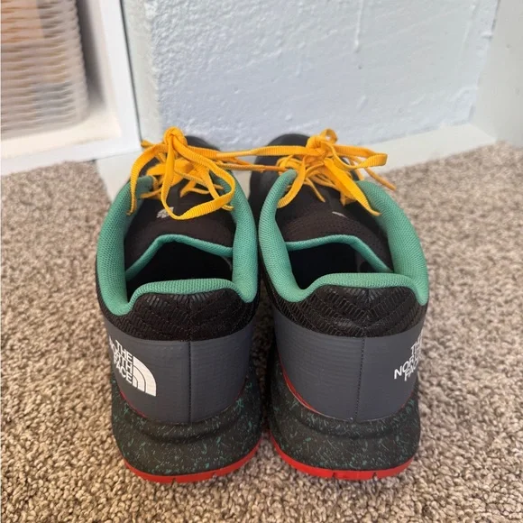 THE NORTH FACE MEN'S VECTIV LEVITUM - Picture 2 of 8